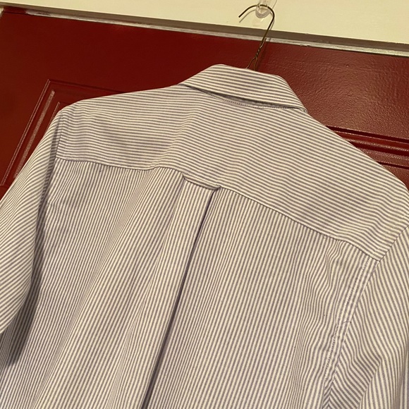 Men’s Saddlebred Wrinkle Free Button Down Shirt White/Purple Pinstripe - Picture 5 of 9